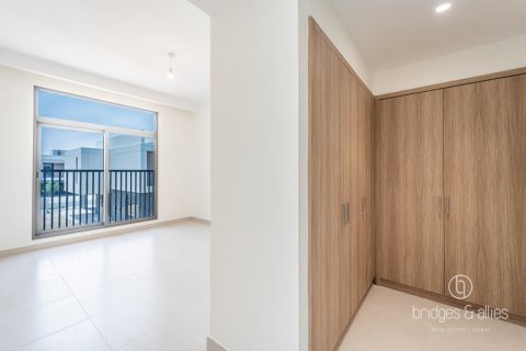Villa en alquiler en Dubai, EAU 4 dormitorios, 161.5 m2 № 670094 - foto 13