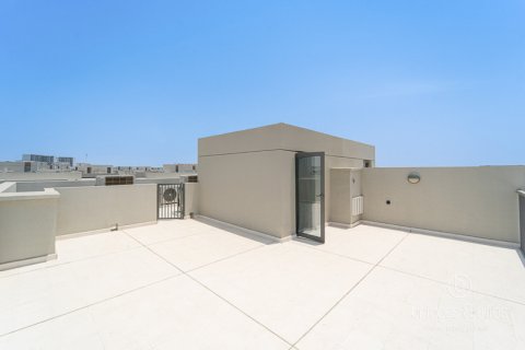 Villa en alquiler en Dubai, EAU 4 dormitorios, 161.5 m2 № 670094 - foto 15