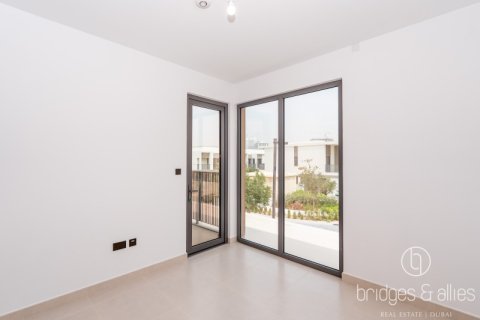 Üürile anda villa asukohaga Dubai, AÜE: 4 magamistoaga, 218.9 m² Nr 670097 - pilt 10