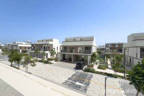 Villa en alquiler en Dubai, EAU 4 dormitorios, 309.2 m2 № 670098 - foto 26