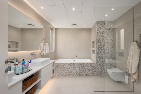 Villa para arrendamento em Arabian Ranches, Dubai, EAU 3 quartos, 329.99 m2 № 764394 - foto 10