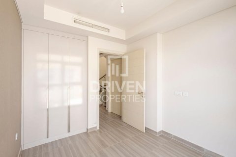 Řadový dům v Dubai, SAE 3 ložnice, 112.23 m² Č.: 764869 - fotografie 10