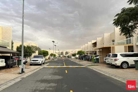 Üürile anda ridamaja asukohaga International City, Dubai, AÜE: 3 magamistoaga, 153.9 m² Nr 710041 - pilt 15