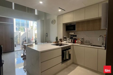 Σπίτι σε Dubai, ΗΑΕ 2 υπνοδωμάτια, 79.4 τ.μ. Αρ. 710053 - φωτογραφία 2