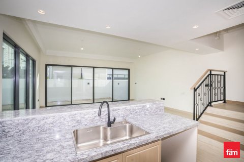 Kamienica do wynajęcia w Dubai, ZEA 5 sypialnie, 219.6 mkw., nr 710049 - zdjęcie 22
