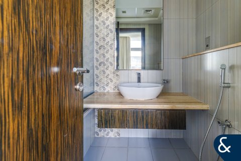 Appartamento in vendita a DAMAC Hills (Akoya by DAMAC), Dubai, EAU 2 camere da letto, 137 mq. № 671153 - foto 13