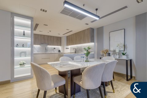 Apartament në Palm Jumeirah, Dubai, Emiratet e Bashkuara Arabe 3 dhoma gjumi, 267 m2. № 671149 - Foto 4