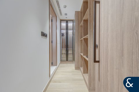 Apartament në Palm Jumeirah, Dubai, Emiratet e Bashkuara Arabe 3 dhoma gjumi, 267 m2. № 671149 - Foto 7