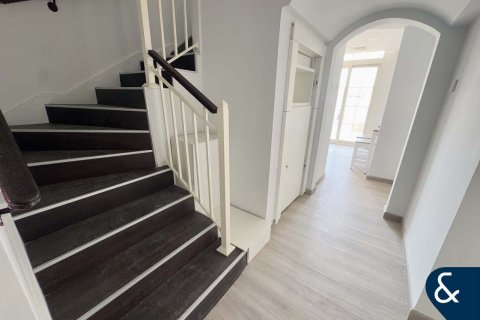 Villa til salgs i The Springs, Dubai, Emiratene 2 soverom, 157 kvm Nr. 671151 - Foto 6