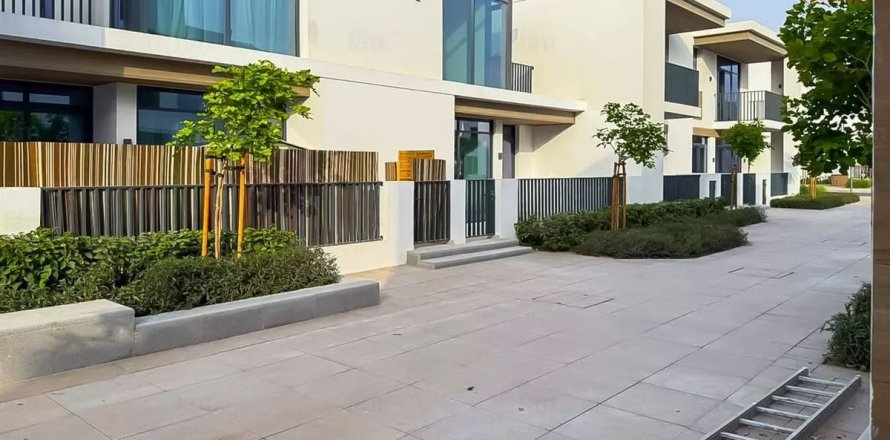 Vilă în Dubai, EAU 3 dormitoare, 138.6 mp.  №647944