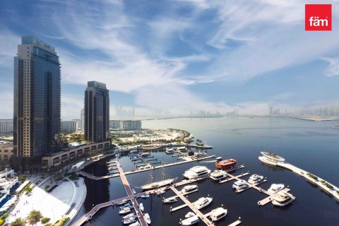 Apartment in Dubai, UAE 3 bedrooms, 214.5 sq.m. № 647945 - photo 1