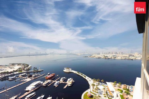 Apartment in Dubai, UAE 3 bedrooms, 214.5 sq.m. № 647945 - photo 26