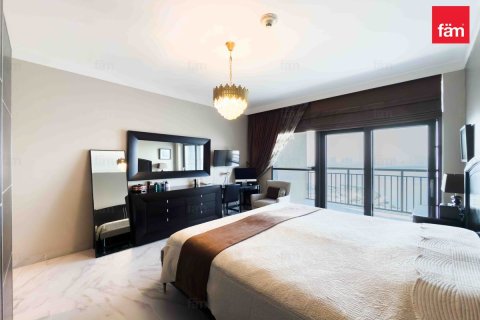 Apartment in Dubai, UAE 3 bedrooms, 214.5 sq.m. № 647945 - photo 23