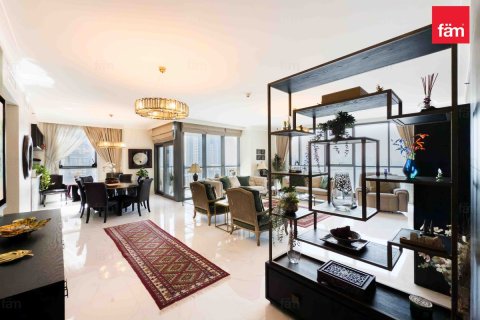 Apartment in Dubai, UAE 3 bedrooms, 214.5 sq.m. № 647945 - photo 5