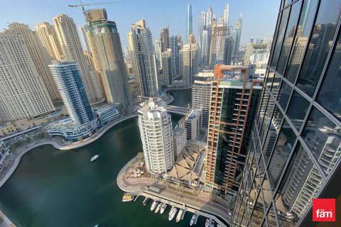 Apartment in Dubai Marina, UAE 50.6 sq.m. № 647942 - photo 1