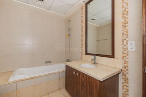 Üürile anda korter asukohaga Business Bay, Dubai, AÜE: 2 magamistoaga, 140 m² Nr 690626 - pilt 14
