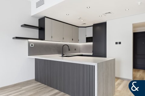 Lägenhet till försäljning i Dubai Marina, Dubai, UAE 1 sovrum, 76 kvm Nr. 697857 - fotografi 3