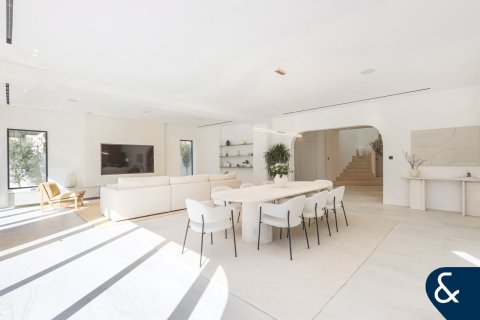 Arabian Ranches, Dubai, UAE의 판매용 빌라 침실 5개, 544제곱미터 번호 697756 - 사진 3