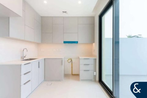 ویلا برای فروش در  Arabian Ranches 3، Dubai، امارات متحده عربی  3 خوابه ، 204 متر مربع ، شماره 697767 - تصویر 4