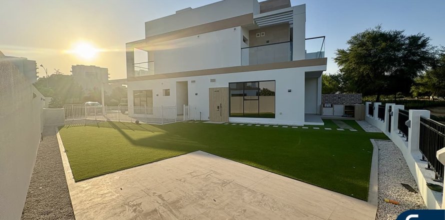 Villa in DAMAC Hills (Akoya by DAMAC), Dubai, VAE: 4 Schlafzimmer, 210 m2 Nr. 697856