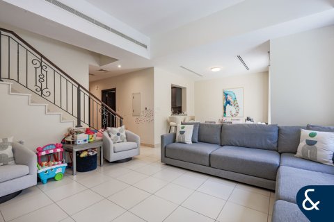 Vilă de vânzare în Reem, Dubai, EAU 4 dormitoare, 309 mp.  №697858 - poză 1