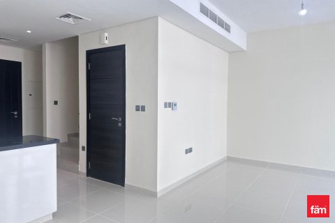 Városi lakóépület itt: Dubai, EAE, 3 hálószoba, 112.2 m², azonosító: 691451 - fénykép 2