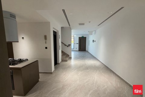 Villa sa Dubai, UAE 4 silid-tulugan, 160 sq.m. № 691447 - larawan 12