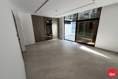 Villa sa Dubai, UAE 4 silid-tulugan, 160 sq.m. № 691447 - larawan 4