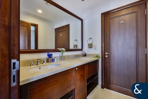 Villa in Arabian Ranches 2, Dubai, UAE 4 bedrooms, 400 sq.m. № 667640 - photo 12