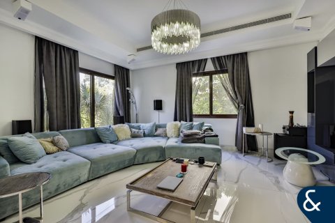 Villa in Arabian Ranches 2, Dubai, UAE 4 bedrooms, 400 sq.m. № 667640 - photo 6