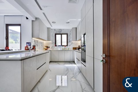 Villa in Arabian Ranches 2, Dubai, UAE 4 bedrooms, 400 sq.m. № 667640 - photo 2