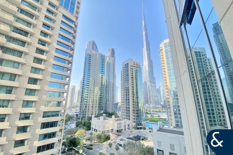 Appartement te koop in Downtown Dubai (Downtown Burj Dubai), Dubai, VAE 1 slaapkamer, 86 vr.m., nr 667641 - foto 1