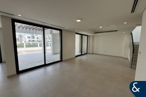 Vila di Arabian Ranches 3, Dubai, UAE 5 bilik tidur, 509 meter persegi № 667644 - foto 3