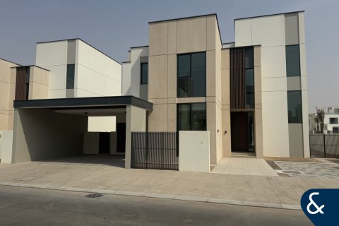 Vila di Arabian Ranches 3, Dubai, UAE 5 bilik tidur, 509 meter persegi № 667644 - foto 2