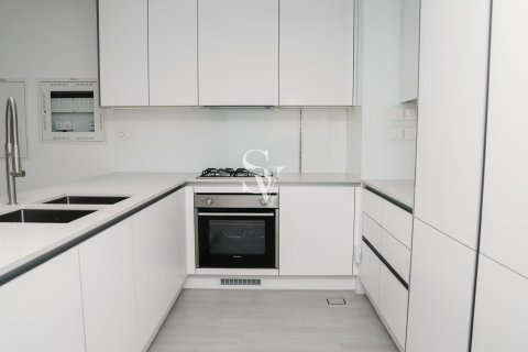 דירה להשכרה ב Jumeirah Village Circle, Dubai, איחוד האמירויות  3 חדרי שינה, 122 מ"ר, מספר 693405 - תמונה 18