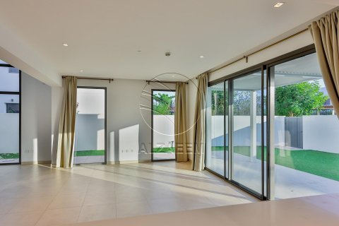 Vilă de închiriat în Yas Island, Abu Dhabi, EAU 4 dormitoare, 509 mp.  №615858 - poză 5