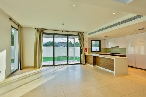 Vilă de închiriat în Yas Island, Abu Dhabi, EAU 4 dormitoare, 509 mp.  №615858 - poză 3