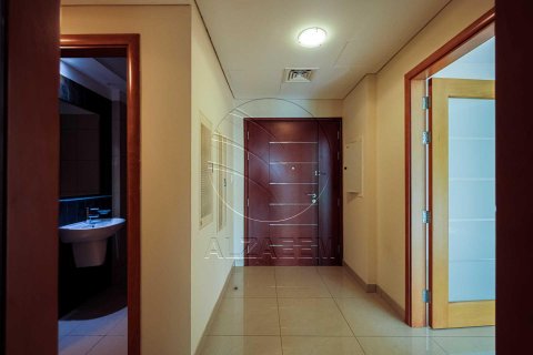 Apartment in Al Reem Island, Abu Dhabi, UAE 2 bedrooms, 134 sq.m. № 615859 - photo 5
