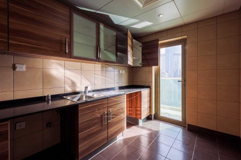 Apartment in Al Reem Island, Abu Dhabi, UAE 2 bedrooms, 134 sq.m. № 615859 - photo 11