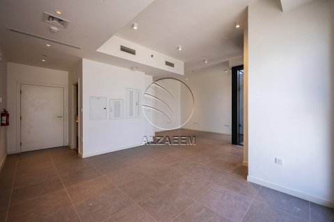 Apartment in Al Reem Island, Abu Dhabi, UAE 1 room, 45 sq.m. № 615857 - photo 3