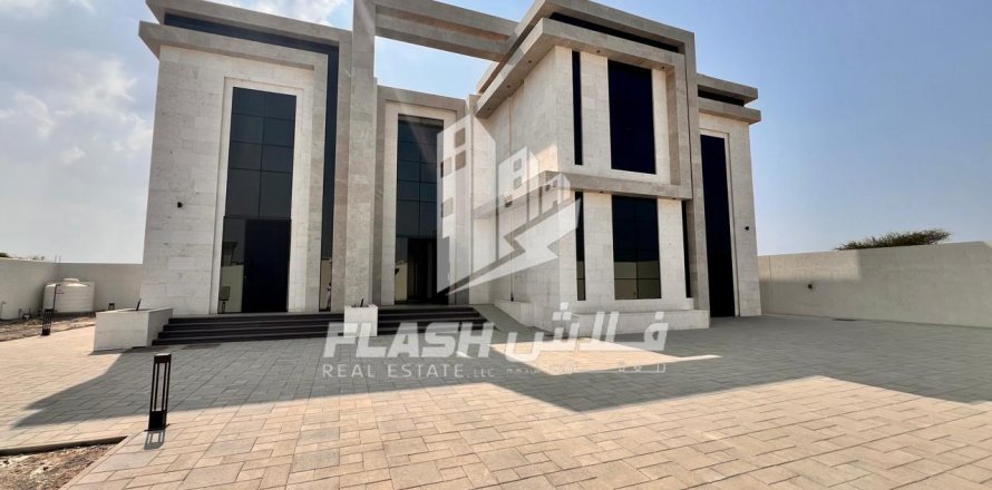 阿联酋 Ras Al Khaimah Seih Al Uraibi 别墅 7 卧, 1087 平方米 , 编号 611623