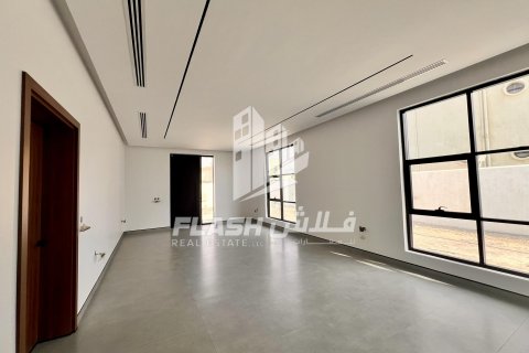 阿联酋 Ras Al Khaimah Seih Al Uraibi 待售 : 7 卧, 1087 平方米 , 编号611623 - 照片 13