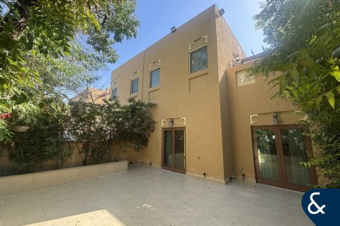 ویلا برای اجاره در Al Furjan، Dubai، امارات متحده عربی 3 خوابه ، 301 متر مربع ، شماره 688815 - تصویر 23