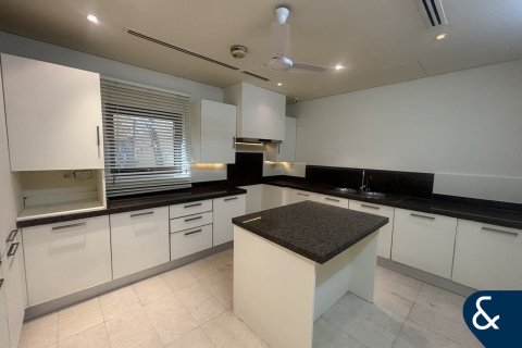 ویلا برای اجاره در Al Furjan، Dubai، امارات متحده عربی 3 خوابه ، 301 متر مربع ، شماره 688815 - تصویر 6