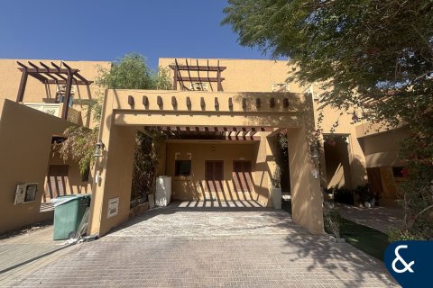 Vila v Al Furjan, Dubai, SAE 3 spálne, 301 m2 č. 688815