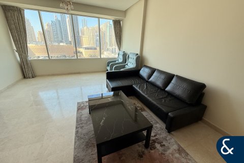 Apartmen di Jumeirah Lake Towers, Dubai, UAE 1 bilik tidur, 94 meter persegi № 688817 - foto 13