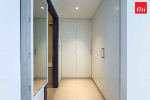 Apartament në Dubai, Emiratet e Bashkuara Arabe 2 dhoma gjumi, 119.6 m2. № 585440 - Foto 13