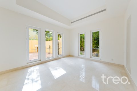 Villa à vendre à  Arabian Ranches, Dubai, EAU 6 chambres, 480.49 m2 № 761291 - photo 11