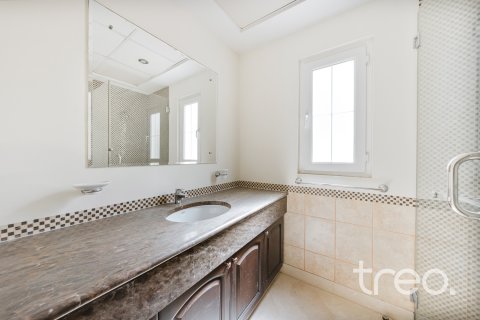 Villa à vendre à  Arabian Ranches, Dubai, EAU 6 chambres, 480.49 m2 № 761291 - photo 14