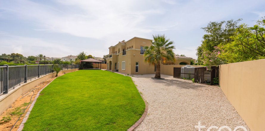 Villa à Arabian Ranches, Dubai, EAU: 6 chambres, 480.49 m2 № 761291